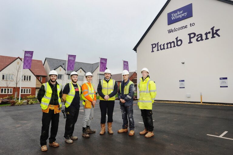 Apprentices kick-start their careers in construction at Exmouth’s Plumb Park