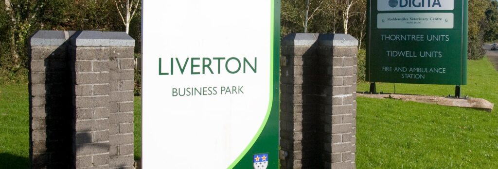 Gas peaker header for web